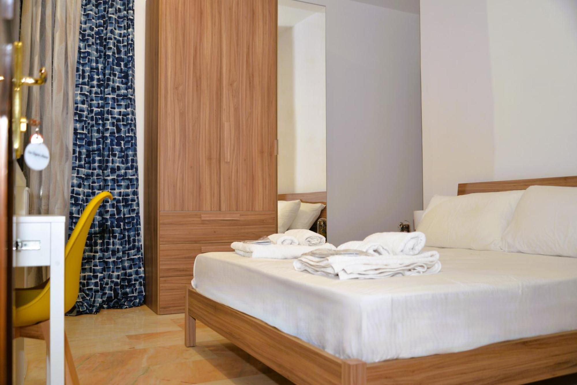 Punto Felice Riviera - Centro Citta Lungomare Caracciolo Hotel เนเปิลส์ ภายนอก รูปภาพ
