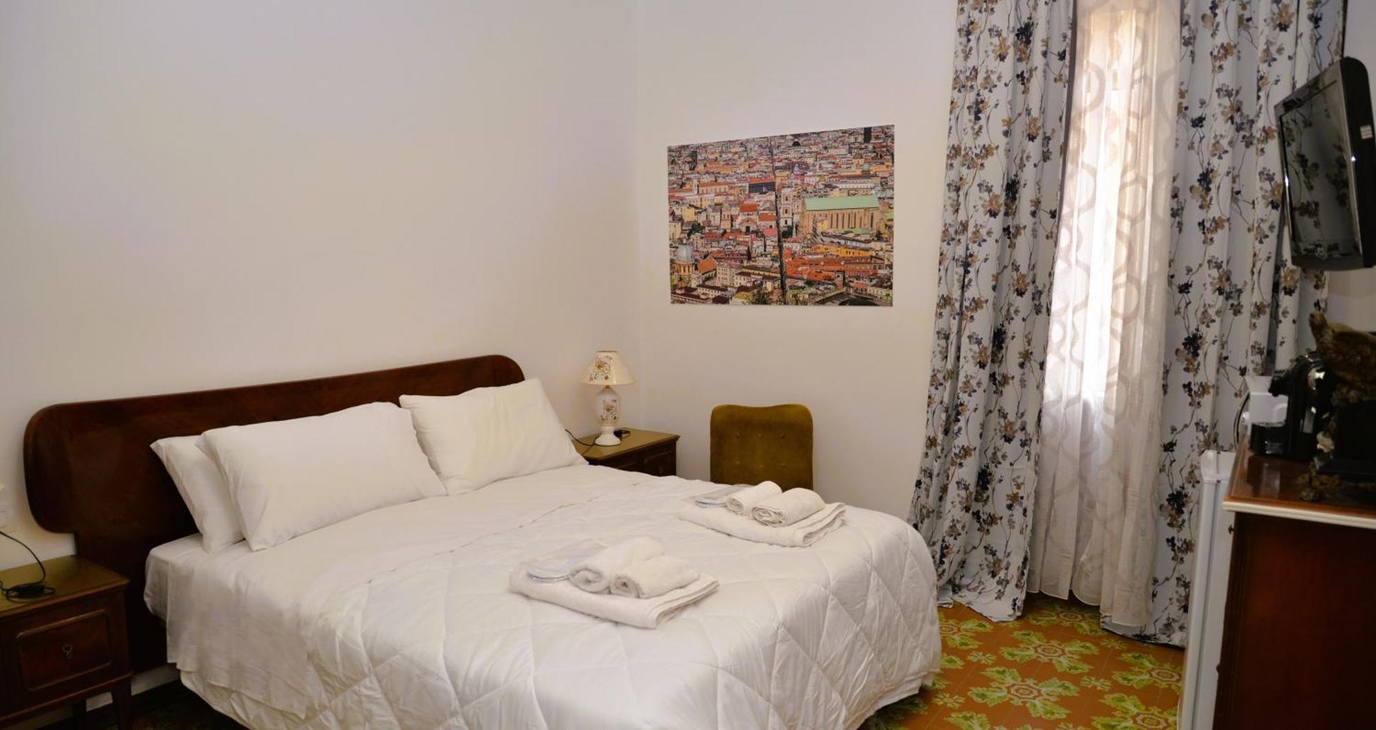Punto Felice Riviera - Centro Citta Lungomare Caracciolo Hotel เนเปิลส์ ภายนอก รูปภาพ