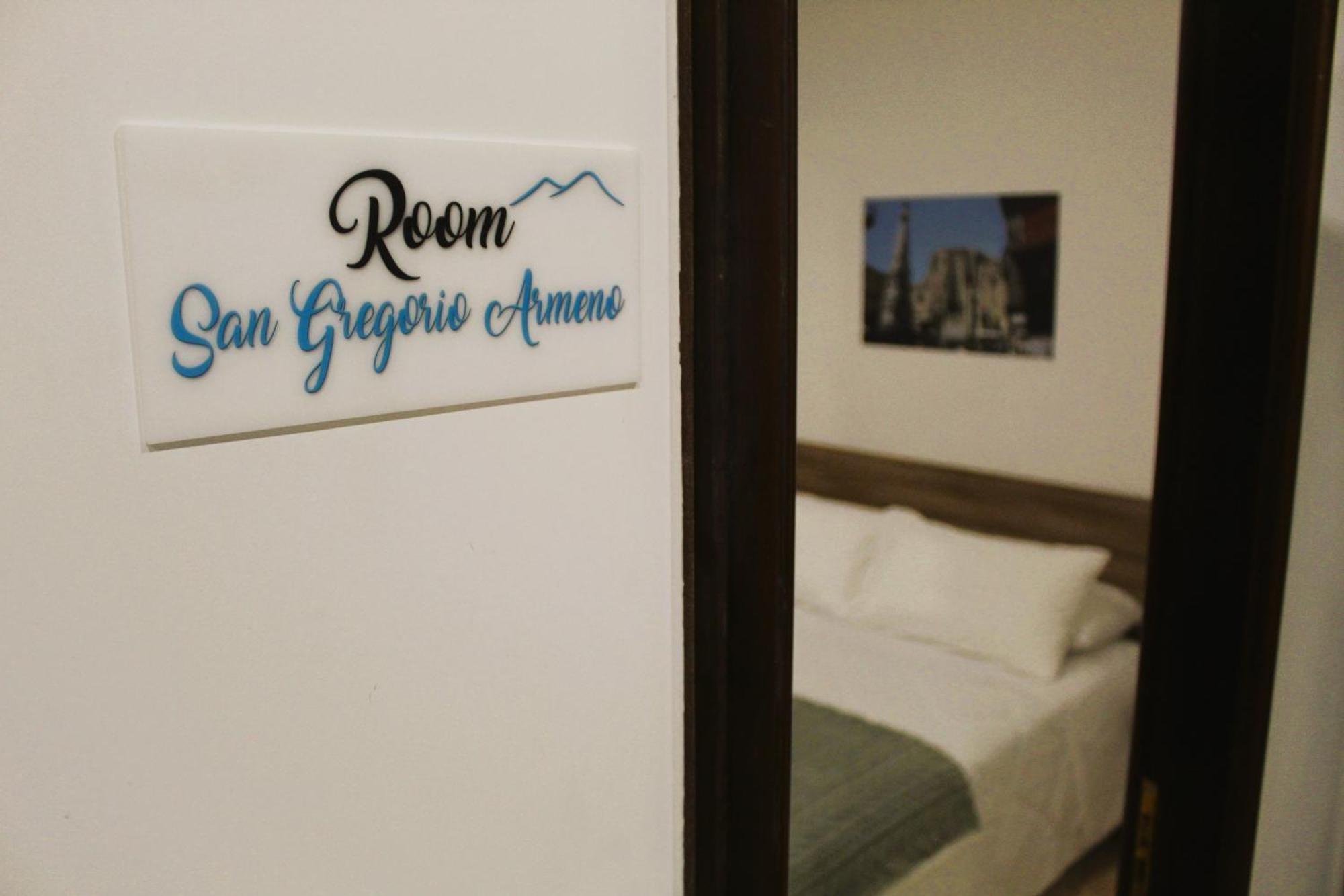 Punto Felice Riviera - Centro Citta Lungomare Caracciolo Hotel เนเปิลส์ ภายนอก รูปภาพ